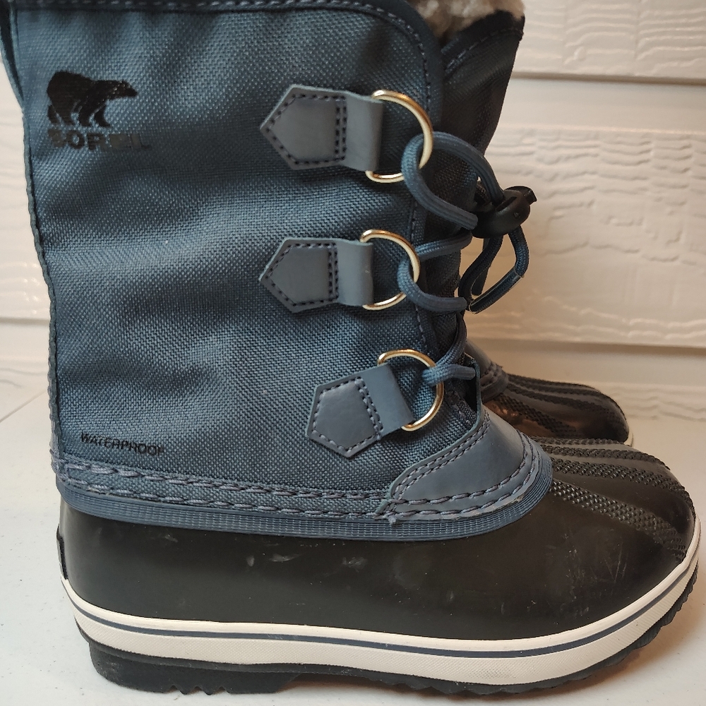 Sorel Yoot Youth Sz 1 Insulated Waterproof Winter Boots Navy Faux Fur Lined - Picture 2 of 9
